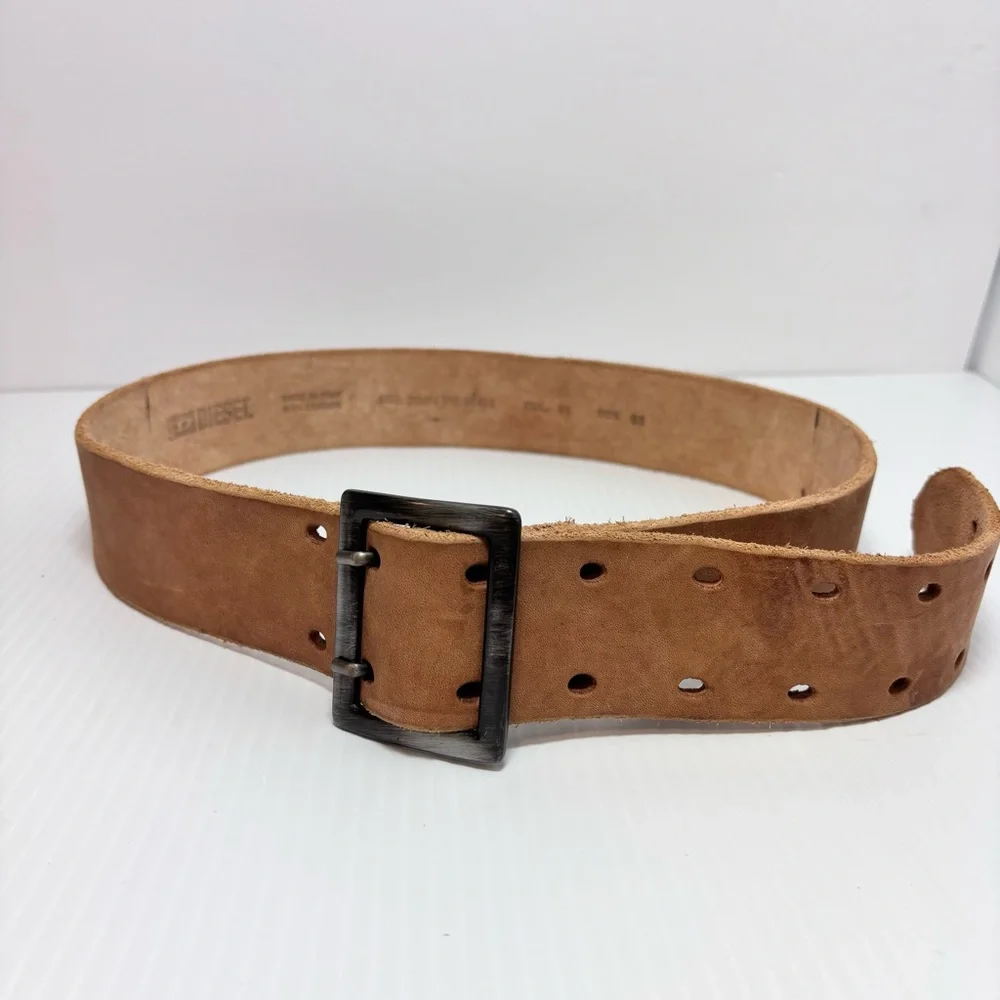 Diesel Vintage 100% Leather Made in Italy‎ Brown Belt Size 95 / 38